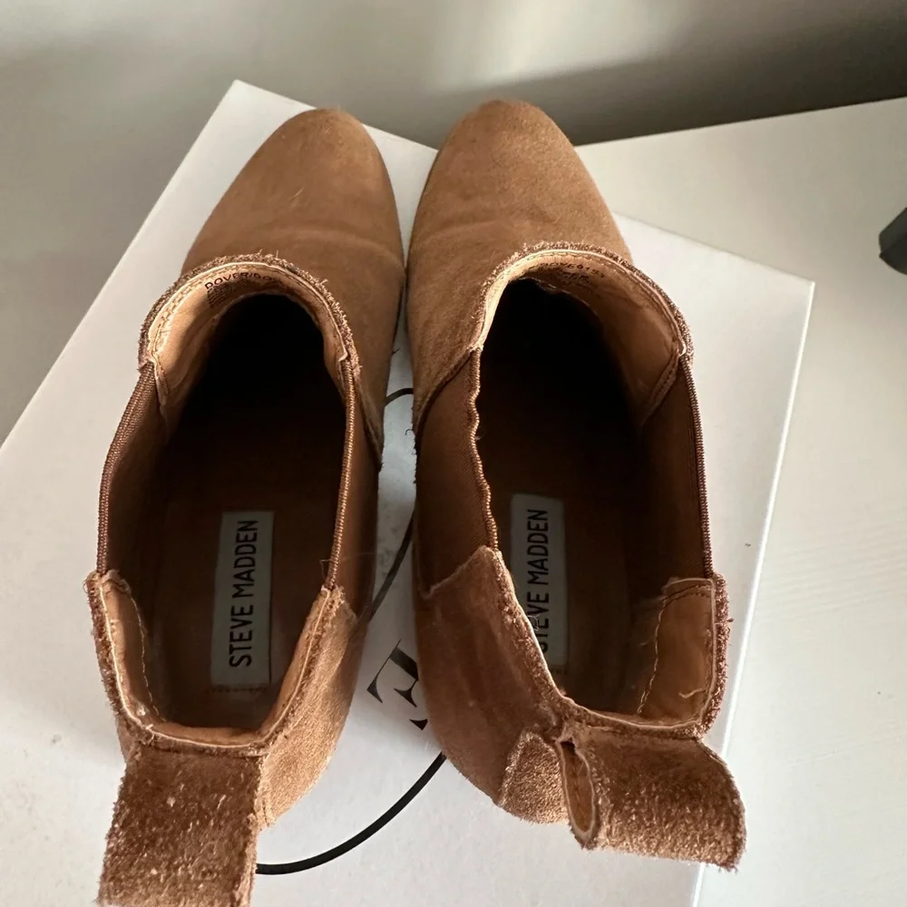 Booties 🤎 - Picture 6 of 9